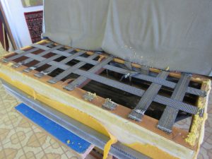 ボックスソファ座面落ち修理　その1　点検編